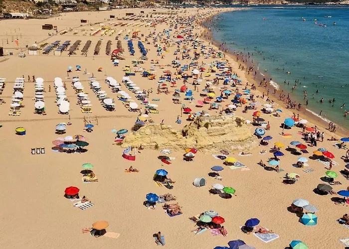 Beachfront Premium With Sunset, Pools & Sea View Lejlighed Portimão