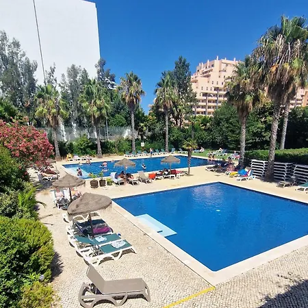 Apartment Beachfront Premium With Sunset, Pools & Sea View Portimão